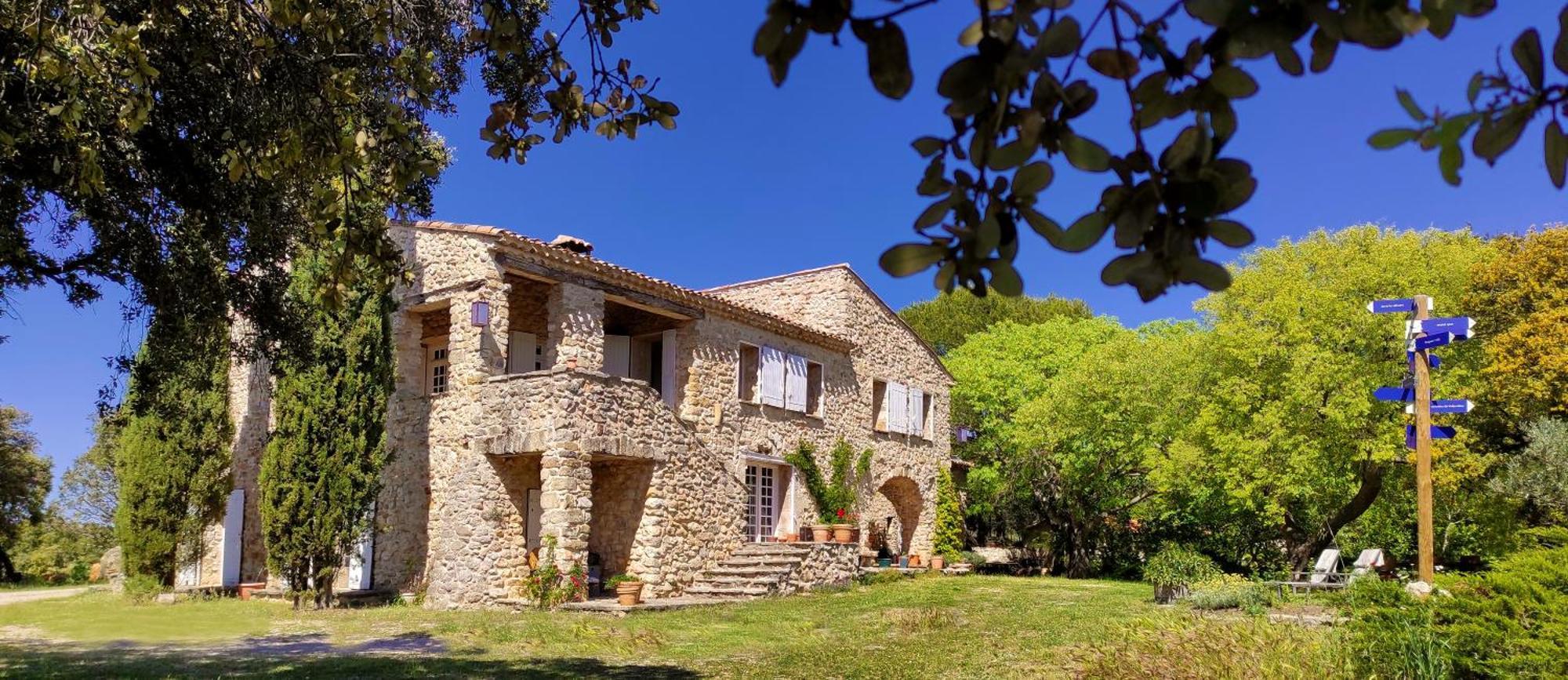 Maison Catalina Gignac  Exteriör bild